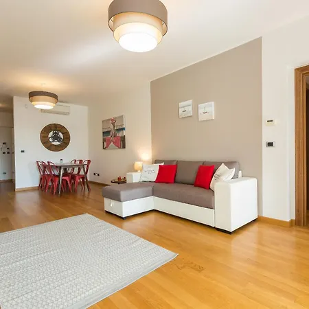 Boutique Domus Trastevere Family Рим
