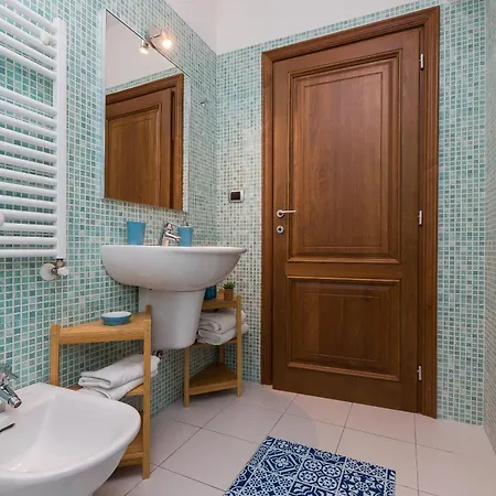 Boutique Domus Trastevere Family Daire Roma