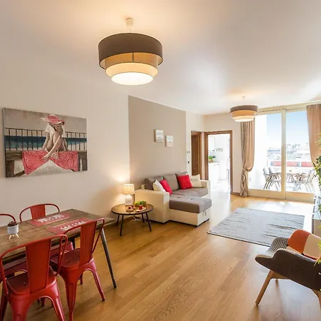 Boutique Domus Trastevere Family Апартаменты *